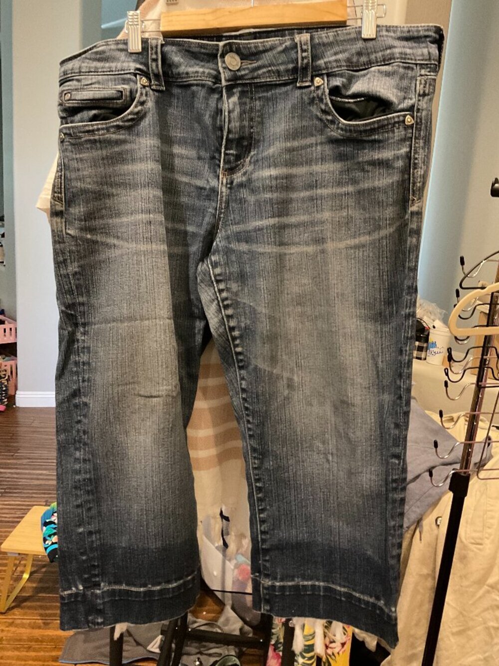 Kut from the Kloth Wide Leg Crop Jeans | Grey Acid Wash | Size 14 | Like New